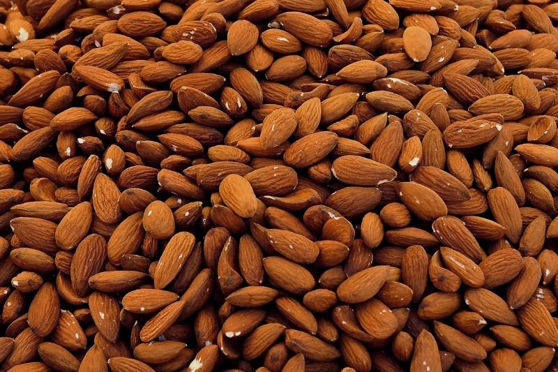 migdolai vitaminas E