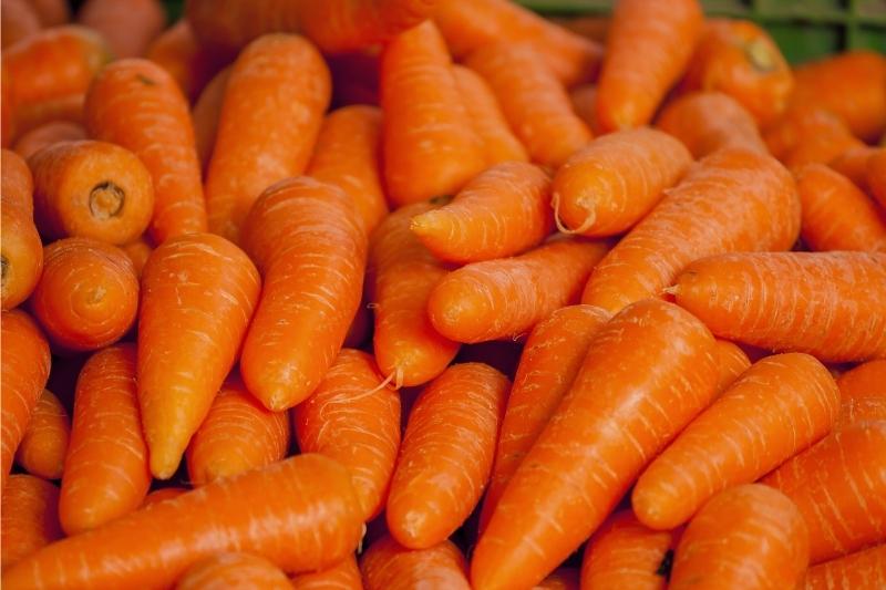 morkos vitaminas A